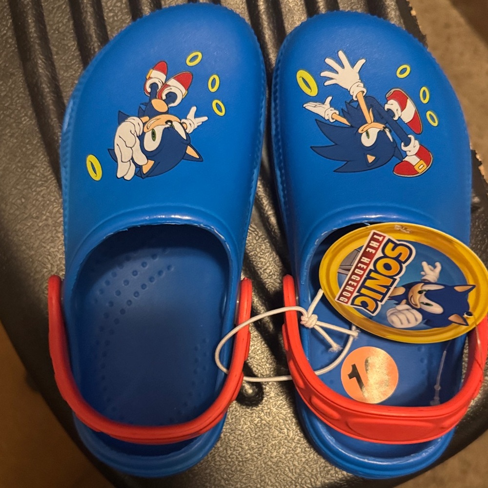 Sonic the Hedgehog Toddler Clogs - Picture 2 of 3
